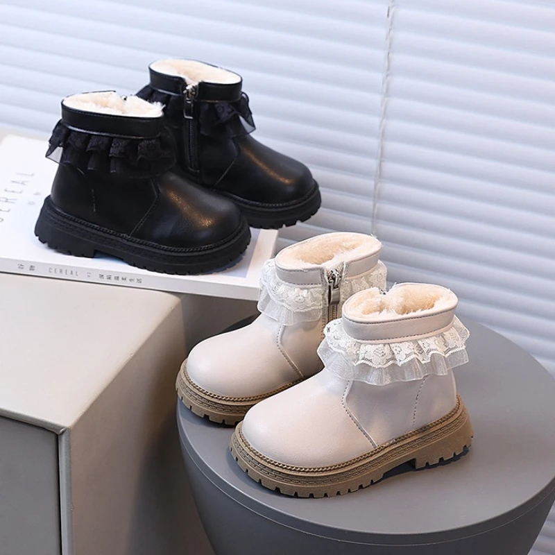 Hot Selling Winter Girl Boot 2025Winter New Child Princess Plush Flat Boot Korean Edition Girl Fashion Cute Versatile Short Boot