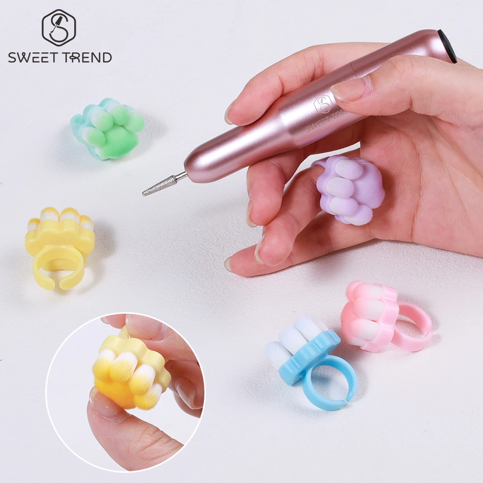 2pcs Cat Paw Shape Nail Art Brush Ring Design for Easy Handling，Nail Powder Removal Dust Soft Brush Manicure Cleaning Dust Tools