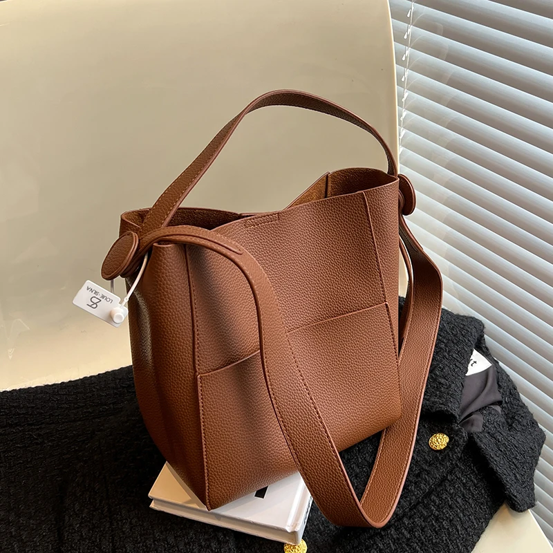 2022 New Women Bag Female Luxury Shoulder Bags Lady Soft PU Leather Chic Design Casual  Tote Bucket Handbag