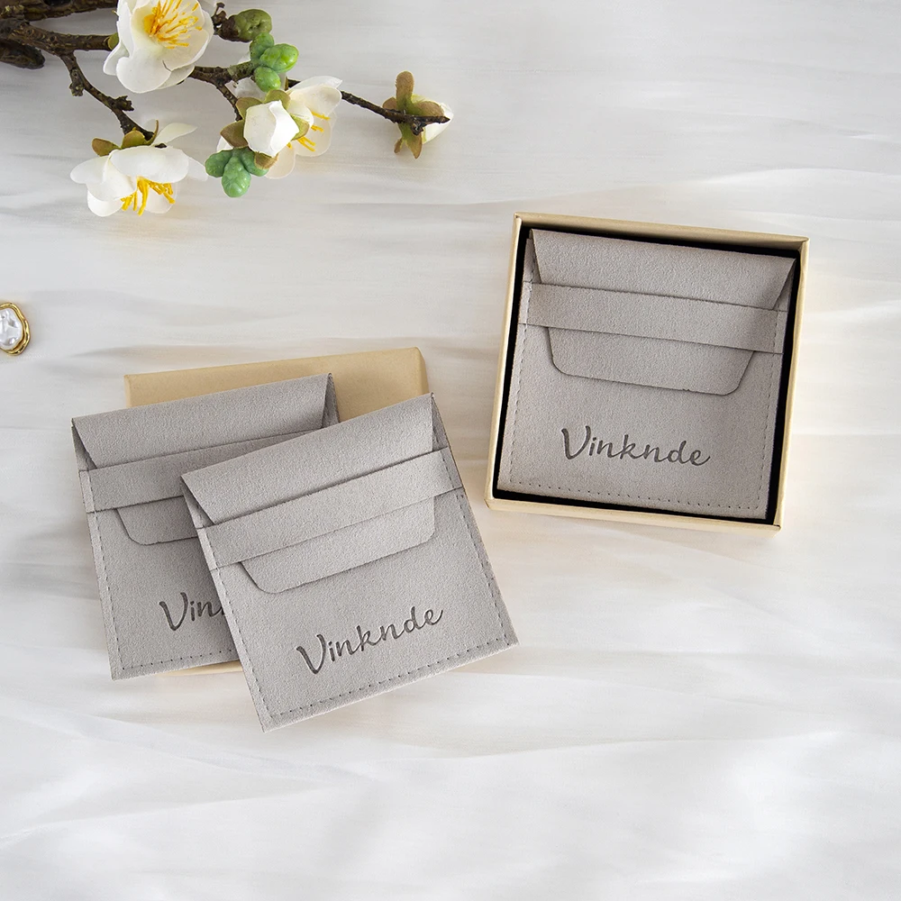 

Мешочек для украшений 8*8 см, премиум-класса, из микрофибры и замши, с возможностью нанесения логотипа, для свадеб, вечеринок, подарков, для хранения маленьких сережек, колец, пылезащитный чехол