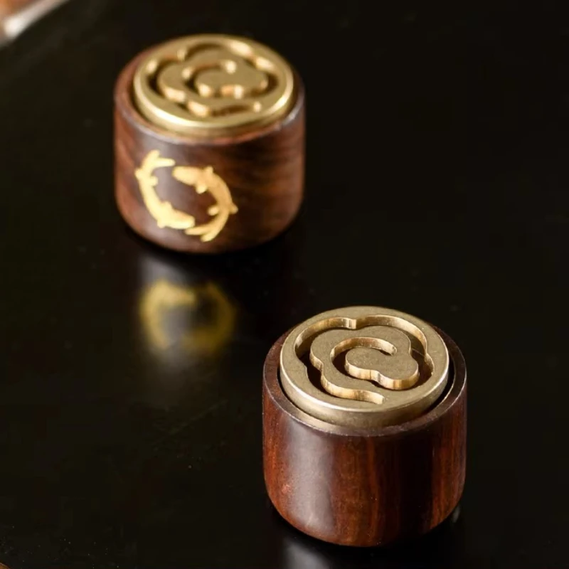 Chinese Style Handmade Small Good Luck Cloud Incense Burner Copper Material Solid Wood Household Study Rooms Meditation Office