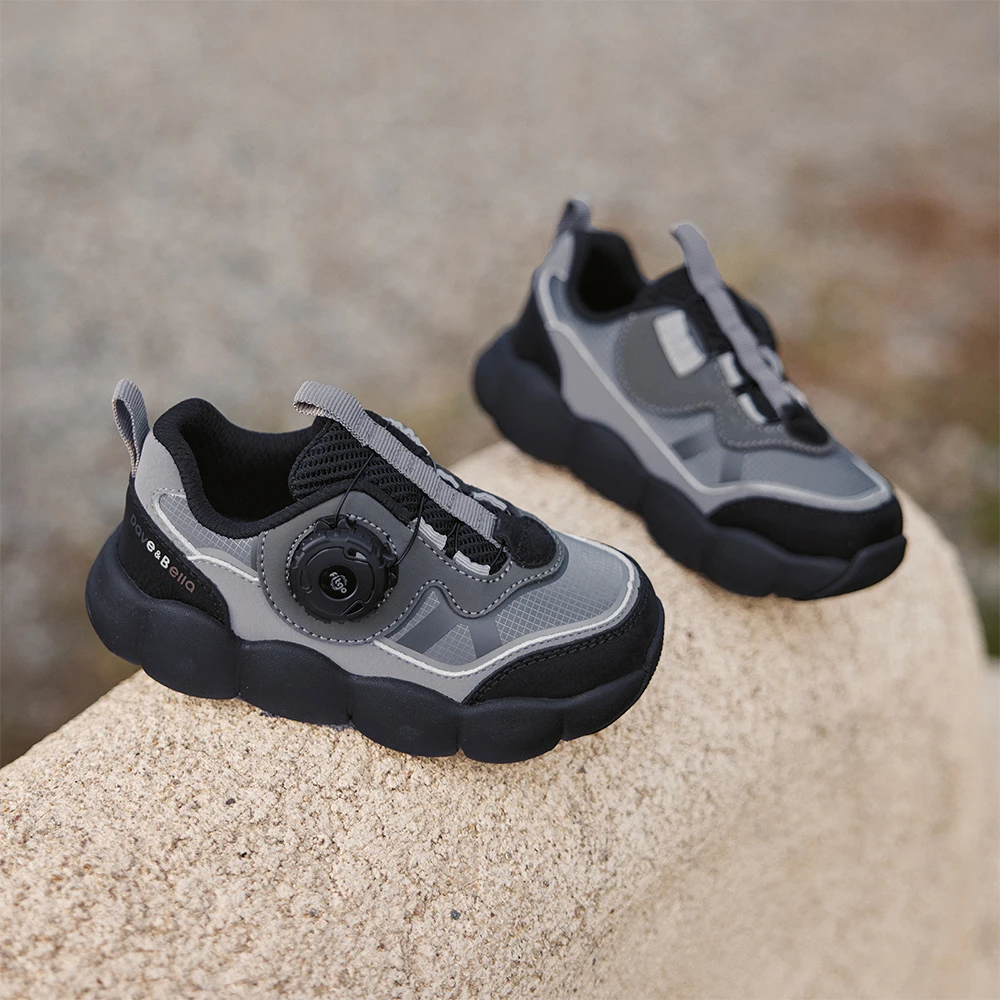 Dave Bella Children Board Shoes Spring Autumn Boys Antibacterial Sneakers Anti Slip Sport Outdoor Outerwear Kids Shoes DB1260761