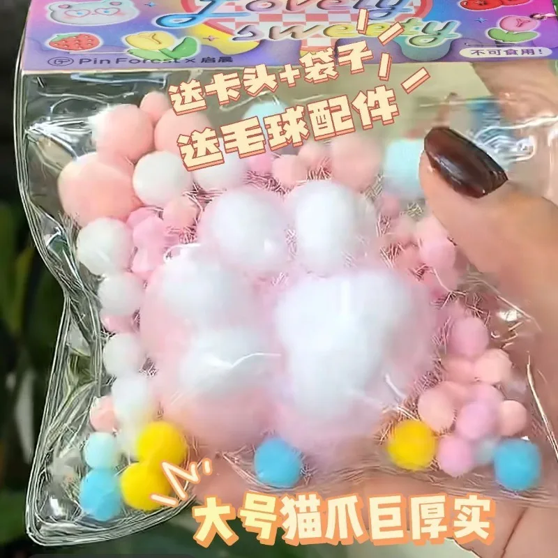 

Kawaii TPR Cat Paw Slow Rebound Toy Funny Pearl Transparent Cat Claw Pinch Toy Lovely Cartoon Squeeze Cat Paw Decorative