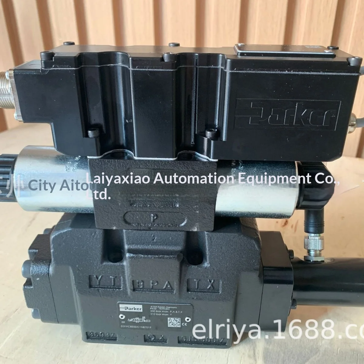 Parker D1FBE02HC0NMW0 Solenoid Valve US PARKER Proportional Directional Control Valve Supply 200 Bar