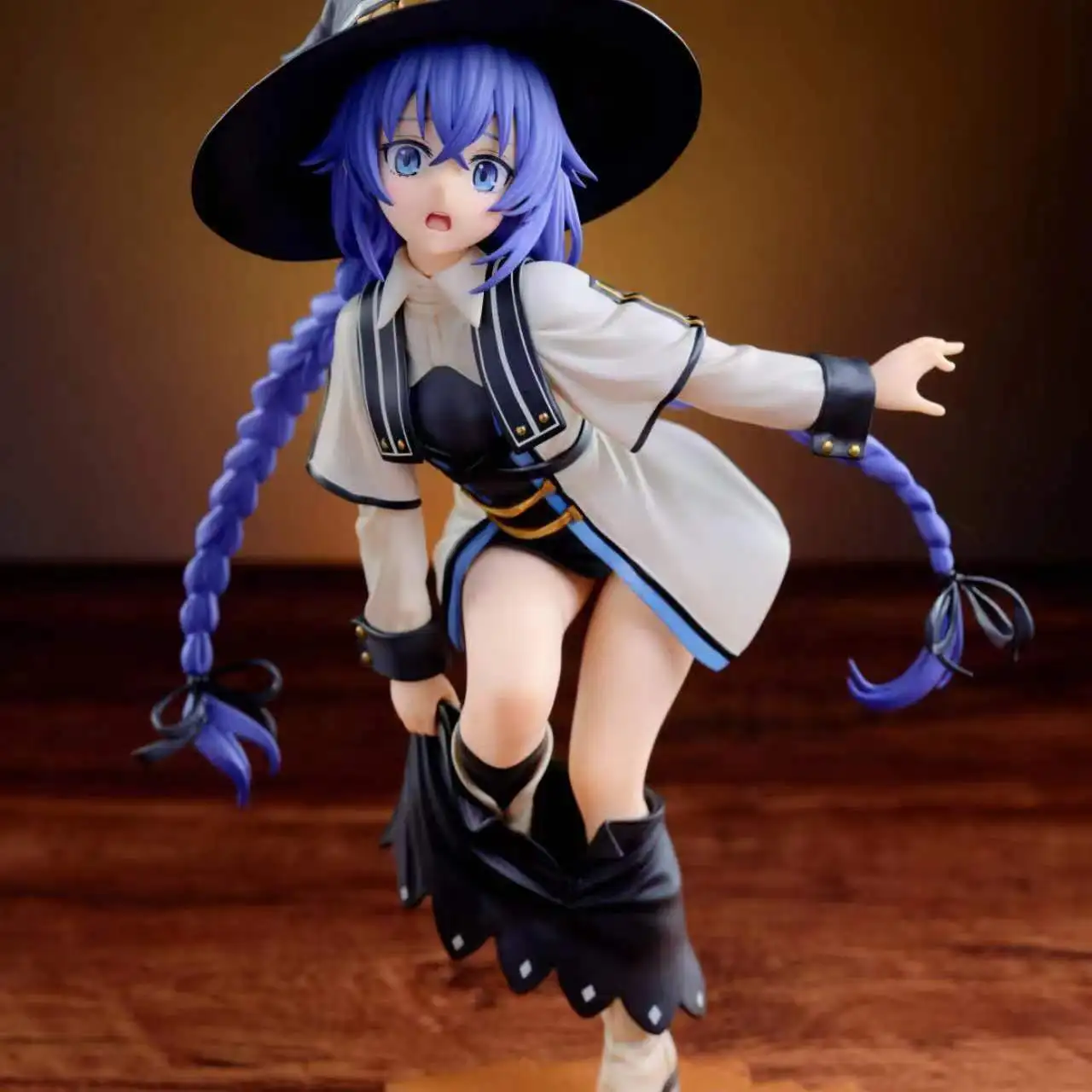 

Popular Anime Mushoku Tensei Roxy Figure, Dress-Up Scene Isekai Magician Ornament Gift Model