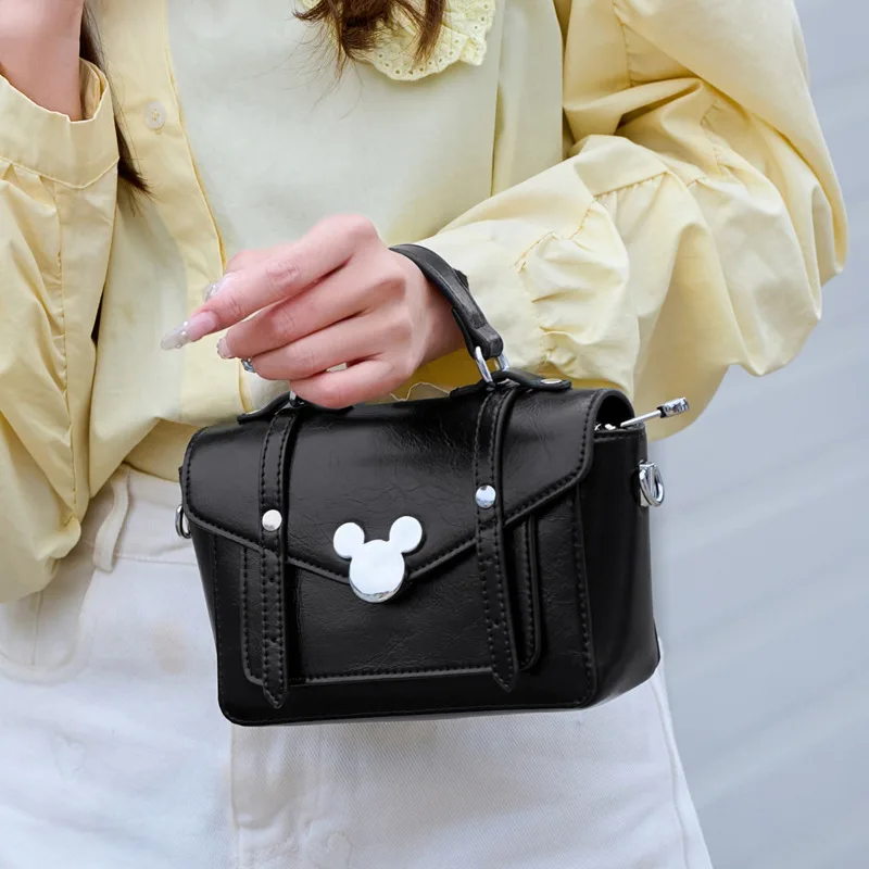 Bolso de moda de Mickey Mouse de Disney para mujer, bolso de lujo versátil, nuevo bolso de un solo hombro para uso diario, accesorio de fiesta