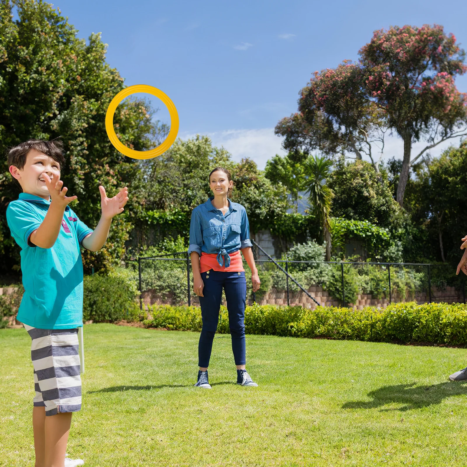 

4Pcs 13Inch Hoop Props Lightweight Throwing Circles for Outdoor Games Family Gatherings Children's Playtime Motor Skills