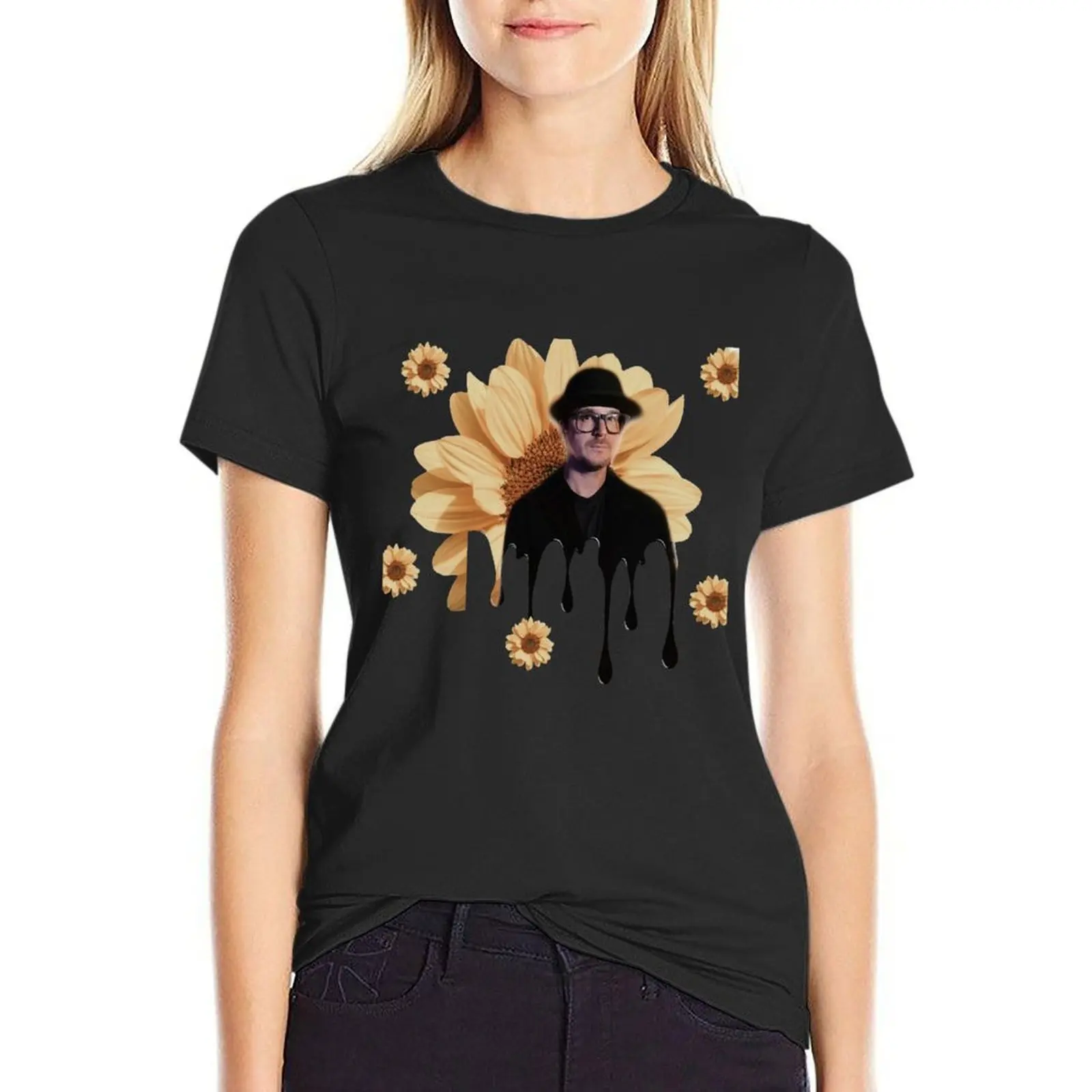 Graphic Vintage Zak Bagans Flowers Men Women T-Shirt graphics plus size tops t-shirts for Women graphic tees