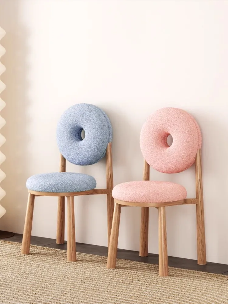 الأحمر دونات الطعام كرسي الحديثة الشمال بسيط مسند الظهر ماكياج كرسي المنزل غرفة نوم كريم الرياح كرسي صوف الضأن