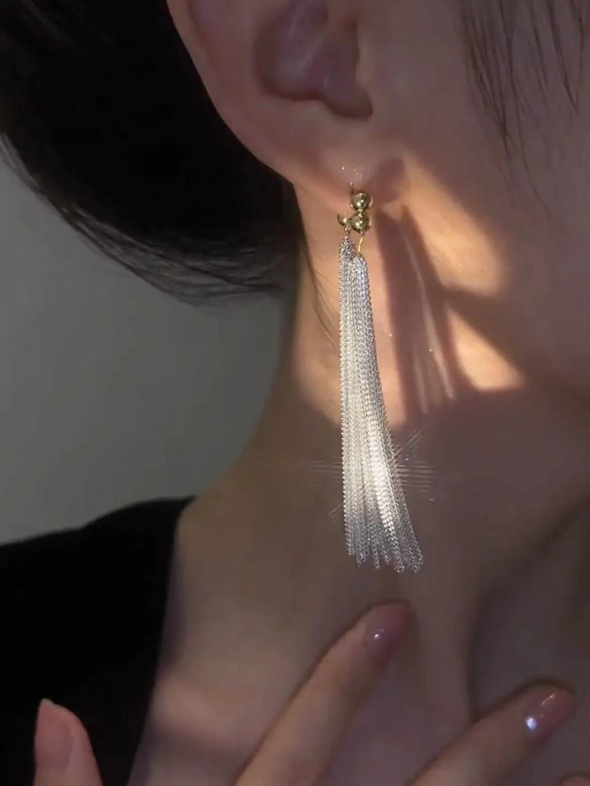 pendientes-largos-con-borlas-de-diseno-ia-bear-cascada-galaxia-brillante-accesorios-de-moda-es-para-mujer-verano-2025