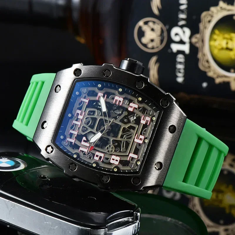 New hollow non-mechanical pointer single calendar unisex quartz watch barrel watch