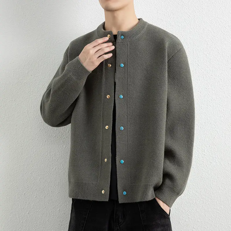 

Высококачественный вязаный кардиган-жакет для мужчин: весенне-осенний свободный повседневный свитер с простым дизайном и внутренним слоем