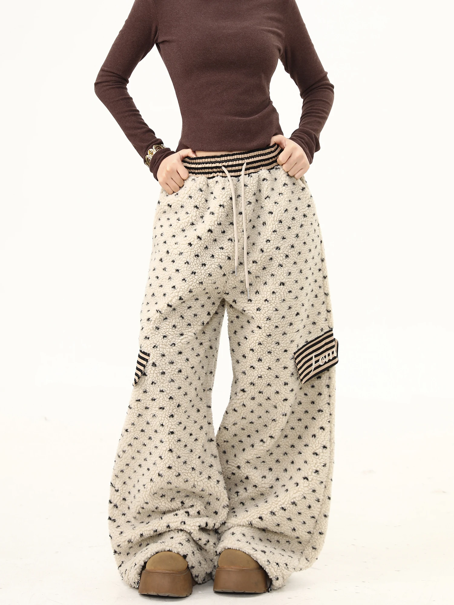 

Повседневные утепленные широкие брюки для женщин, свободные, стройнящие, осенне-зимние, модные длинные брюки из овечьего флиса, повседневные брюки