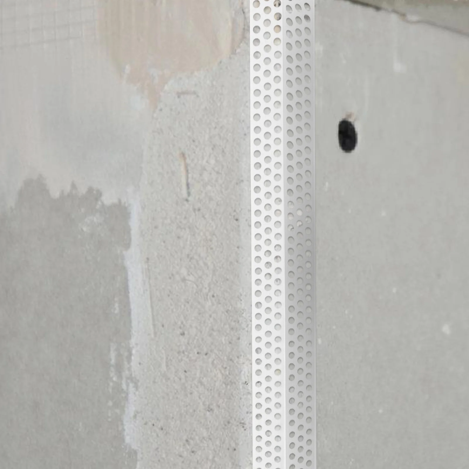 

Self-Adhesive 5cm Corner Trim Flexible Molding for Wall Ceiling Protection White Easy Install for Home Upgrades