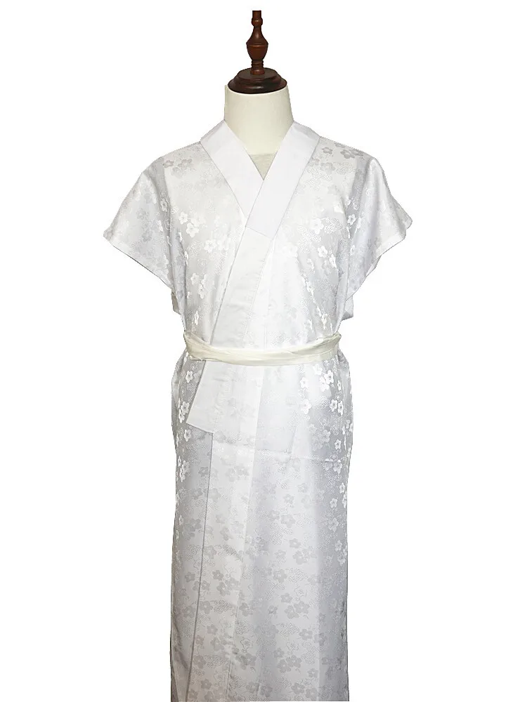 Women's Japanese Traditional Kimono Undershirt White Jacquard Design Wrinkle-Resistant Formal Base Layer Top