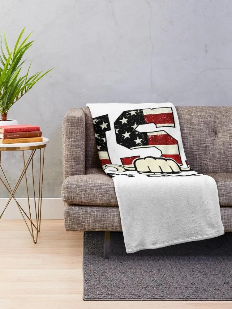 Patriotic Labor Day USA Flag T-Shirt Vintage Worker Fist Design Throw Blanket Bed covers blankets and throws Vintage Blankets