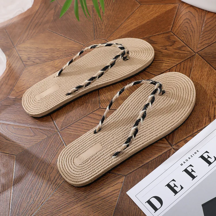 

Simple Design Flat Bottom Men's Sandals Slippers Grass Woven Slip-On Summer Flip Flops Comfortable Lightweight EVA Shoes