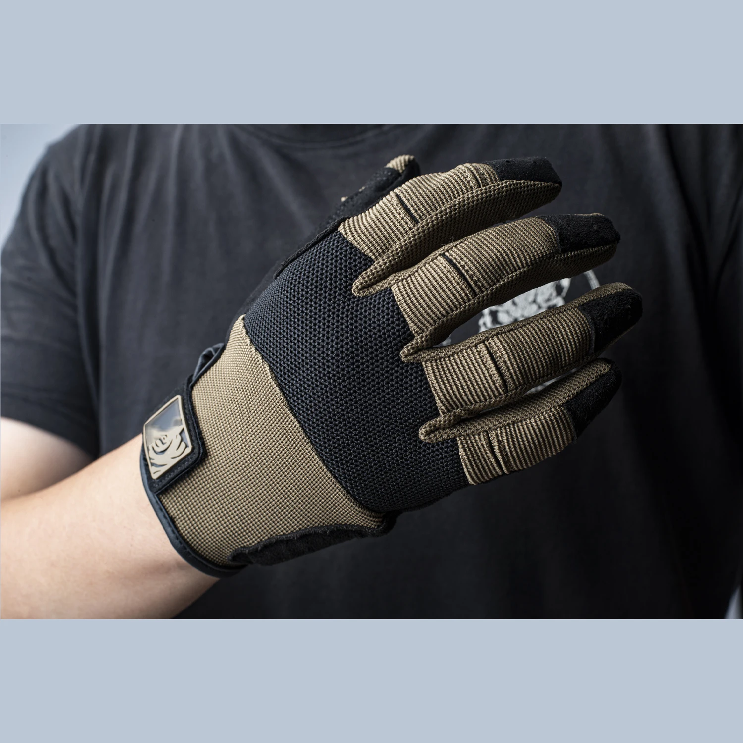 Tactical Shooting Gloves for Outdoor Camping and Cycling, Breathable, Lightweight, Anti Slip Touch Screen