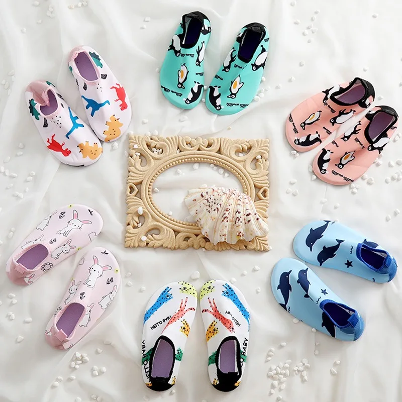

Cute Diving Shoes Kids Aqua Shoes Beach Swimming Wading Diving Quick Beach Sneaker Water Sport Socks Barefoot