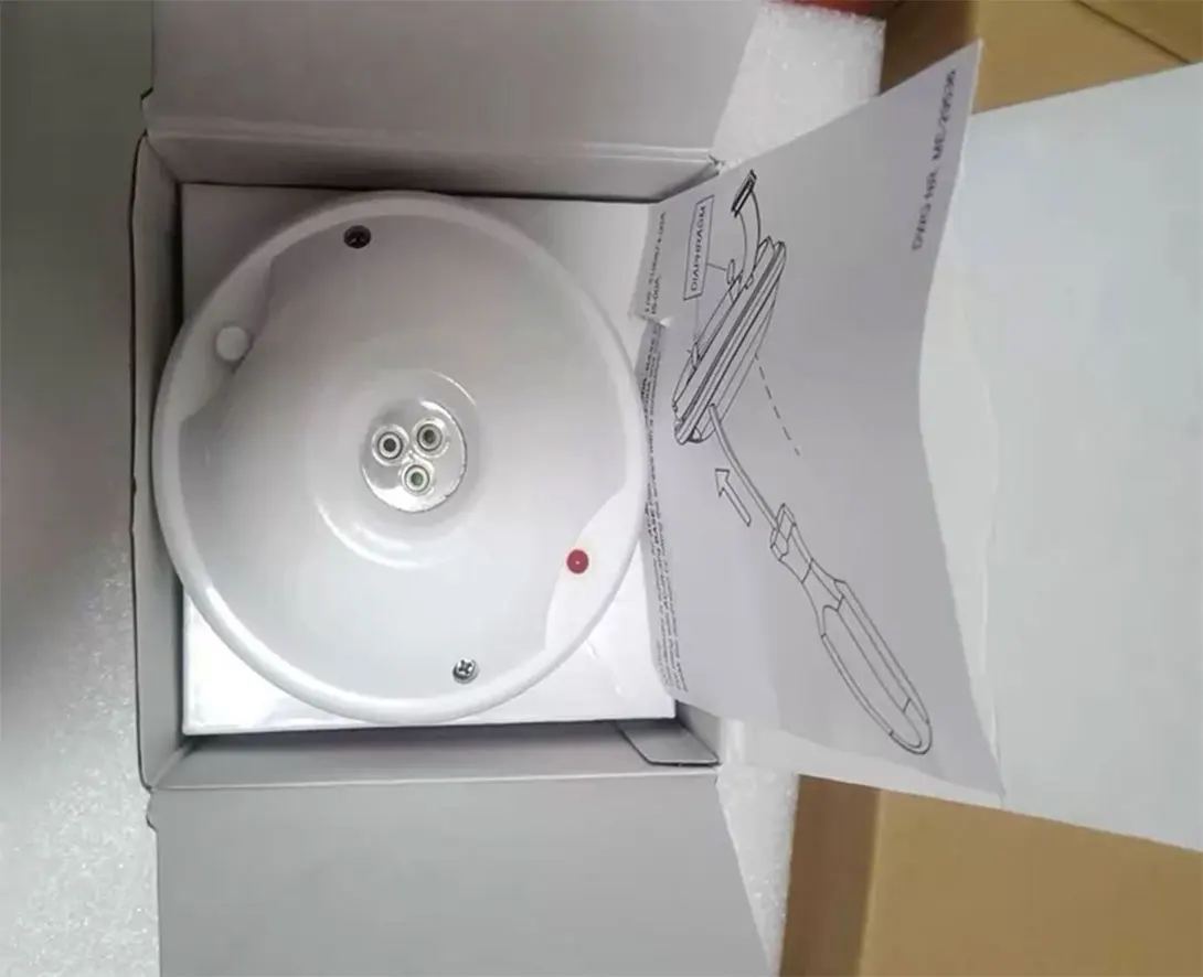 Brand New Consilium+Salwico+AC-IR-3FQ Infrared Flame Detector, Model 5200236-00A One Year Warranty