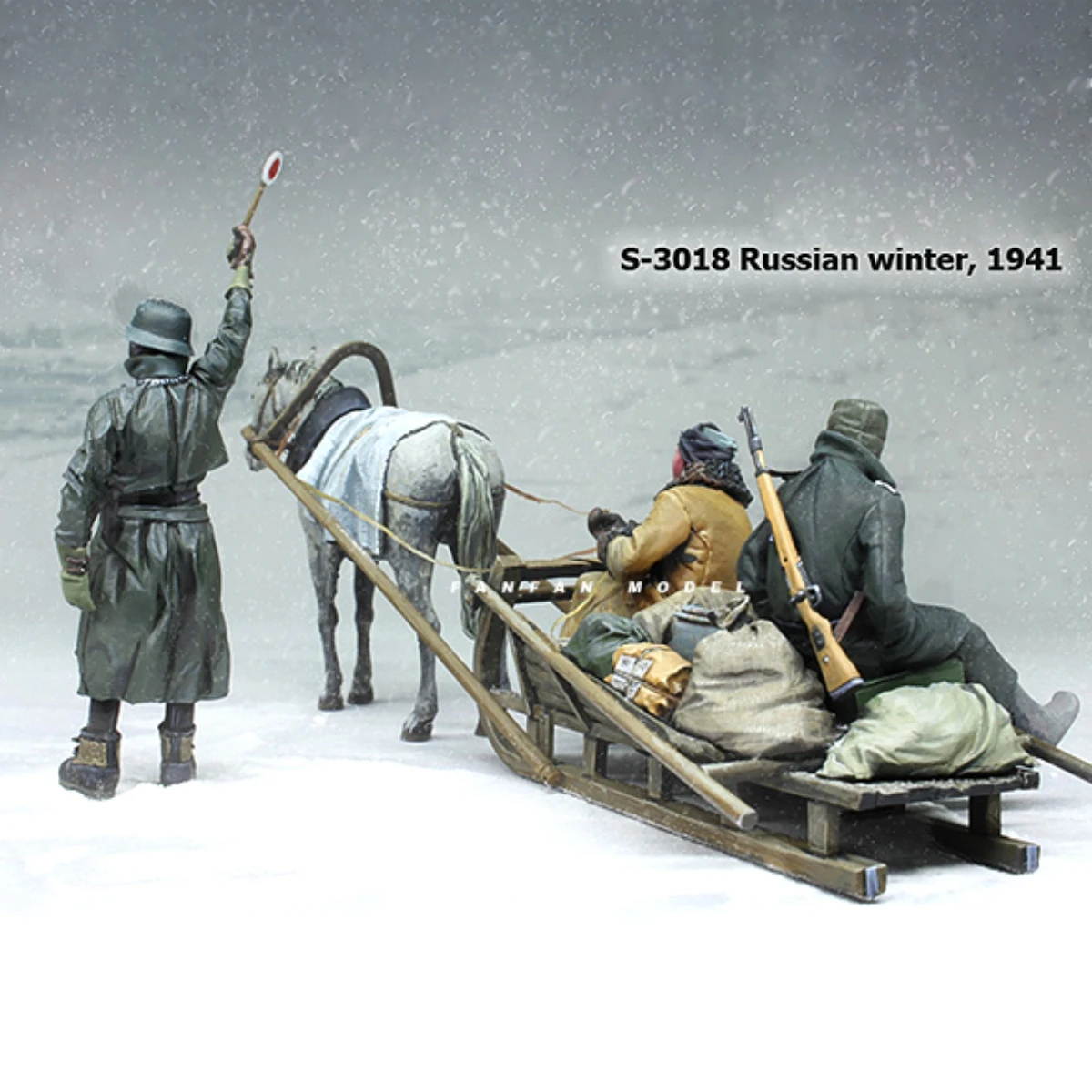 1/35 unbemalter Modellbausatz aus Kunstharz, russischer Winter (3 Personen, Pferd und Schlitten), unmontiert und unbemalt GK, 885R
