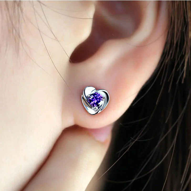 New Cute Trendy Small Rhinestones Heart Stud Earrings for Women White Purple Silver Color Love Geometry Jewelry Girl Gift