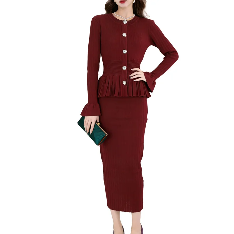 Elegantes französisches Strickkleid für Damen, neue Frühlings- und Herbstkollektion, Rundhalsausschnitt, Glockenärmel, schlankmachendes zweiteiliges Set