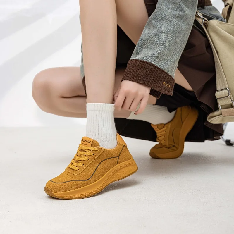 Platform Casual Shoes Women's Leather Spring and Autumn New Popular Yellow Forrest Gump Non-slip Board Sneakers