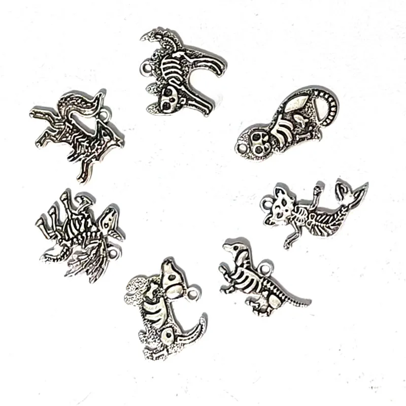 10pcs Creative Trendy Cartoon Sitting Cat Animal Skeleton Gift For Women Men Accessories DIY