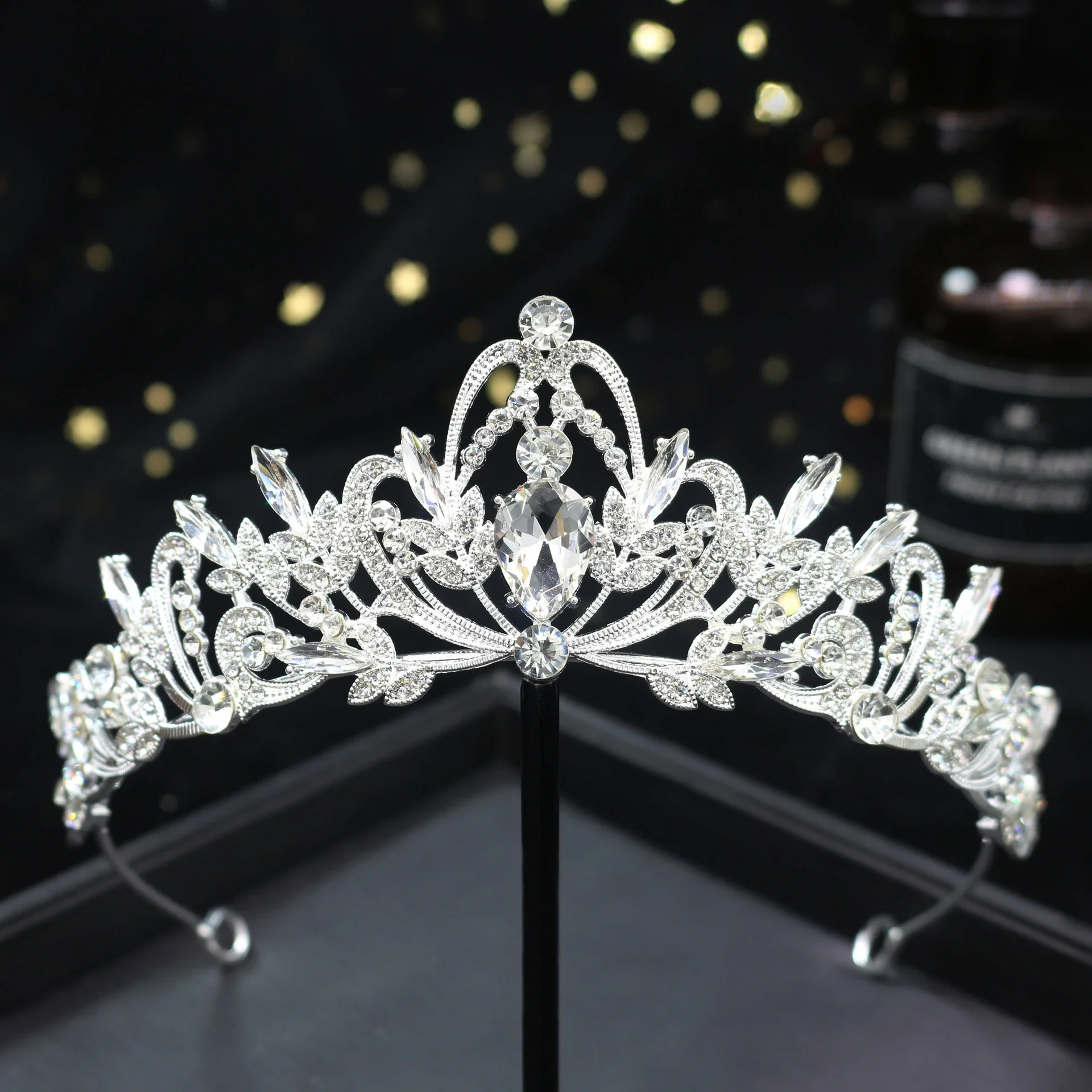 1pc Crown Bridal Vintage Hair Bands Crystal Rhinestone Handmade Hair Bands Crown Princess Birthday Party Plate Headdresses image 3