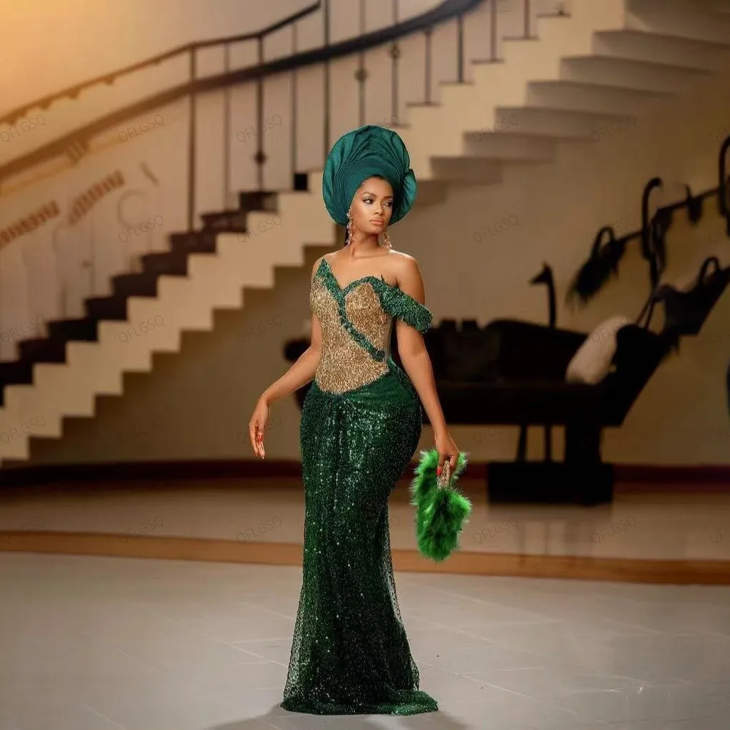 Elegant Gold and Green Lace Evening Dress for Formal Events in South Africa: A Real-World Elegant Gold and Green Lace Evening Dress for Formal Events in South Africa: A Real-World