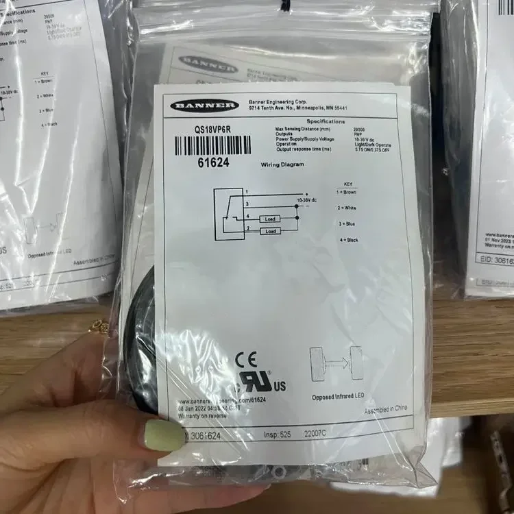 BANNER T30UXUA Ultrasonic Ranging Sensor, New And Original