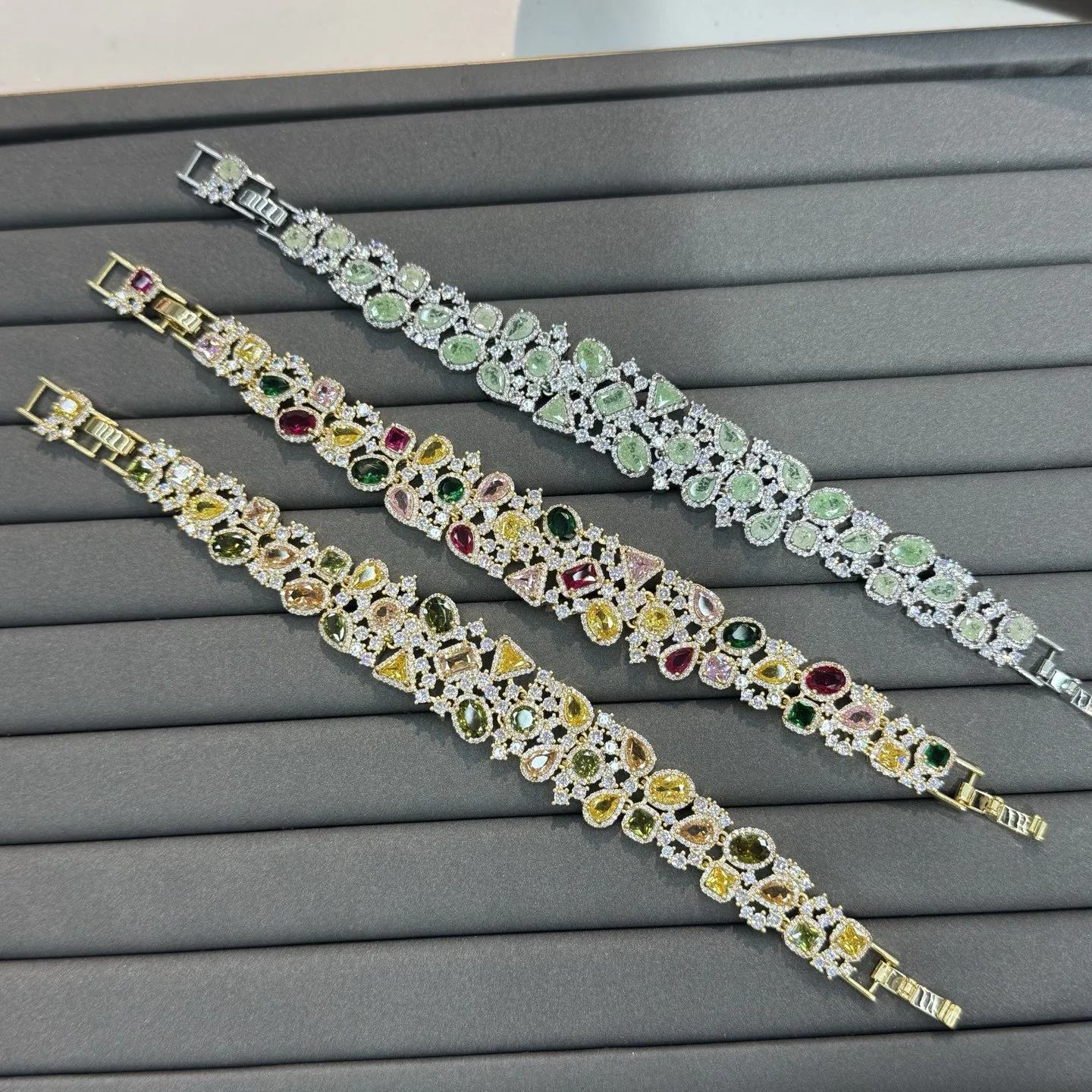 

Женская мода цветной циркон длинный широкий браслет на руку вечерние аксессуары ювелирные изделия