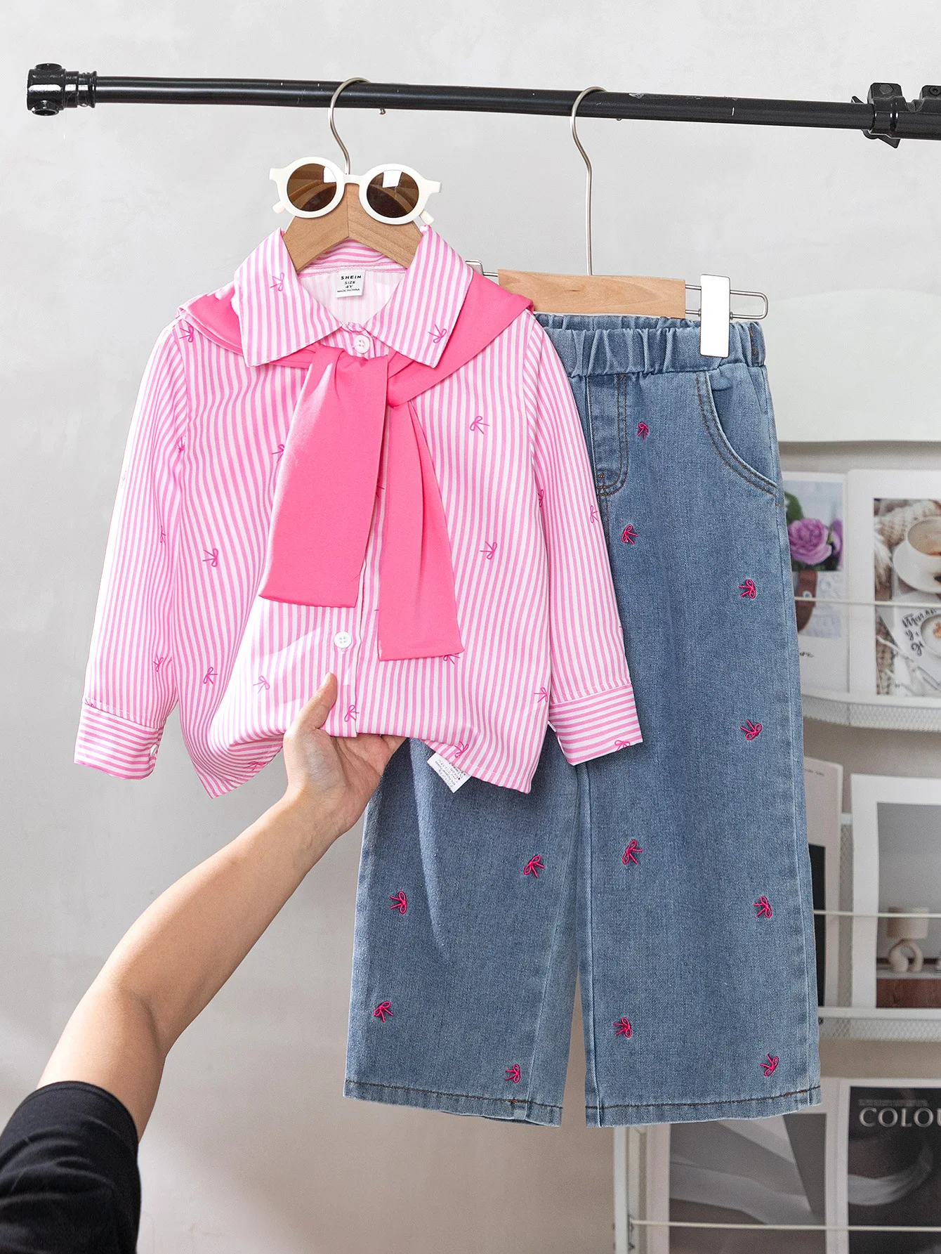 New Arrival Girls' 3-Piece Set Turn-Down Collar Shirt + Color Block Shawl + Bow Embroidered Jeans - Fall Cross-border Hot Outfit