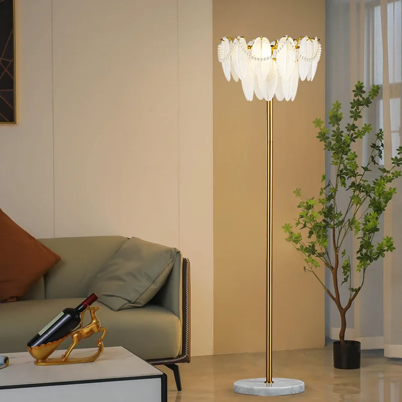 Nordic Feather Glass Shape Floor Lamps Designer High-End Luxury LED Decorative Villa Living Room Bedroom Illumination Table Lamp