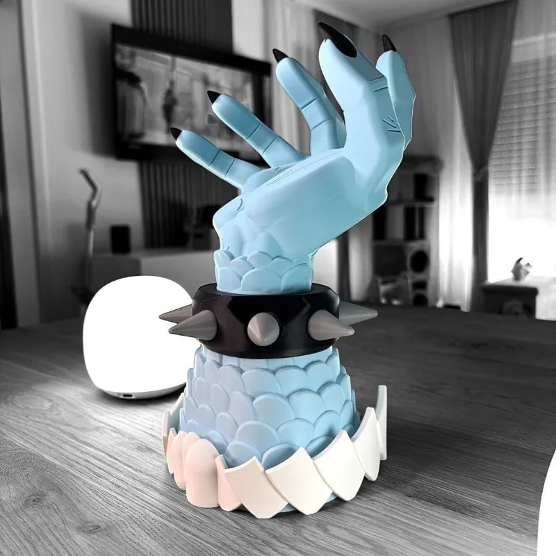 قطعة واحدة من الحلي النموذجية الطرفية Kaido على شكل ذراع PS5 وحدة تحكم ألعاب قوس سطح المكتب الحلي نموذج الرسوم المتحركة