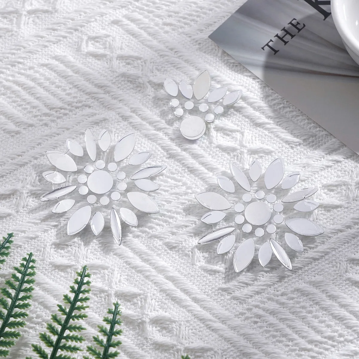 مهرجان الوجه جواهر حجر الراين ملصقات الهذيان حزب ماكياج العين الجسم الأحجار الكريمة الكريستال الوشم الذاتي لاصق الاكريليك النساء الملحقات