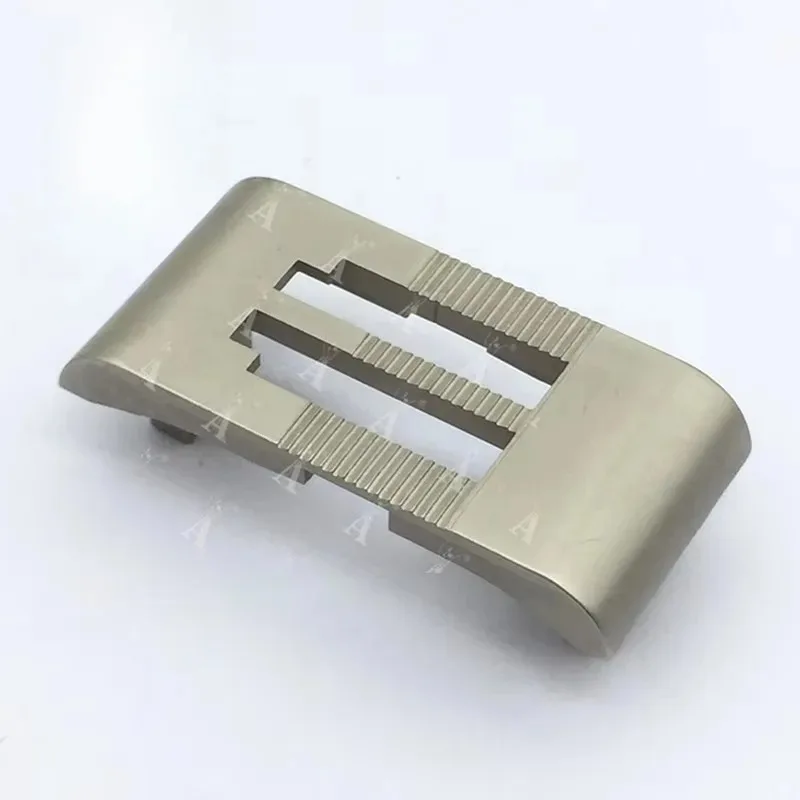 

2596 Cylinder Bed Parts Twin Plate with Pneumatic Presser Foot Feed Dog Bar Clamp for Heavy Duty Leather Sewing Machine