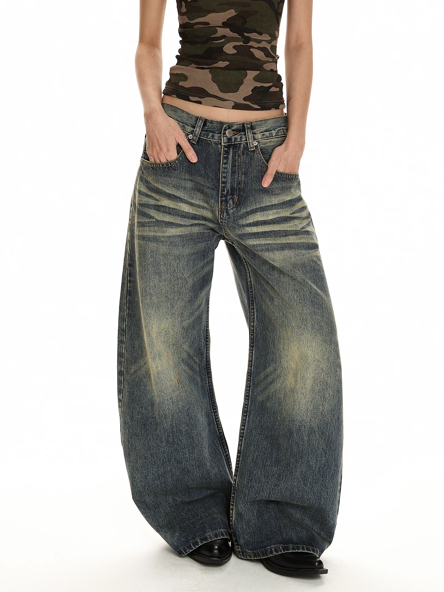 

Washed Vintage Jeans Loose Straight Leg Bend Knife Pants Cleanfit Classic Style Men's Casual Wear All Seasons