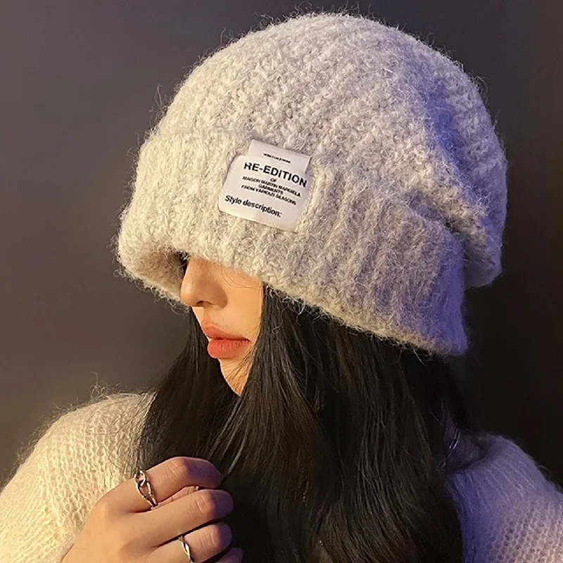 Korean Style Winter Fluffy Beanie Women Warm Plush Knit Hat Letter Patch Oversized Slouchy Cap Streetwear Skullies Bonnet
