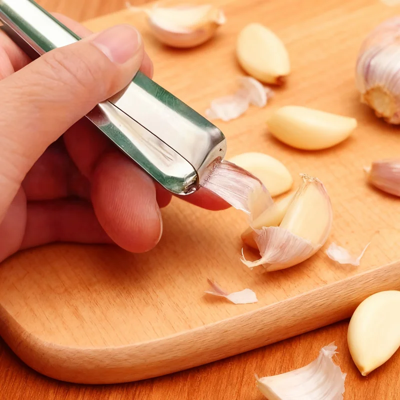 1pc Multi Functional Stainless Steel Garlic Peeling Clip, Super Practical Kitchen Supplies