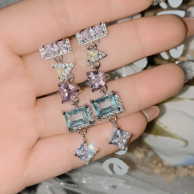 

MDLFES Moiss1n Diamond Style Оригинальный дизайн Love Красочные серьги 18-каратного микроциркониевого покрытия