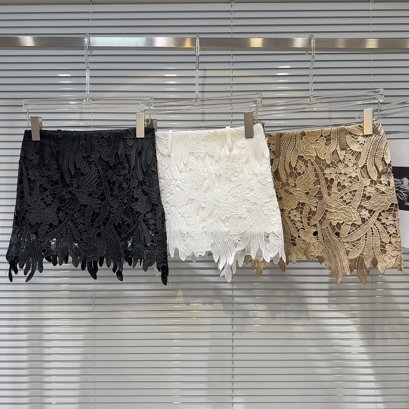 

Ele Lace Hollow out Design A-Line Skirt for Women Spring Autumn Faion Trend Hollow Lace Design f Skirt