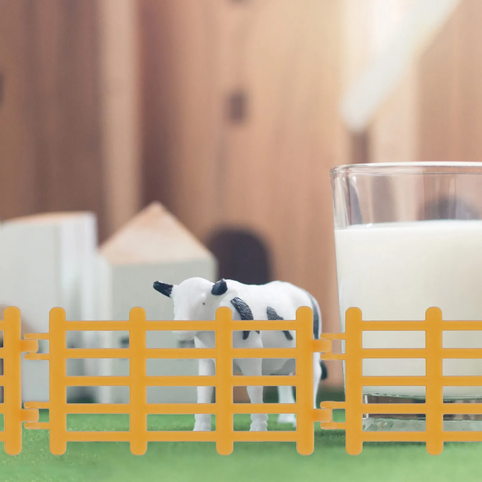 20pcs Mini House Fence Decorative PVC Fencing for Farm Scene Micro Landscape & Dollhouse Accessory