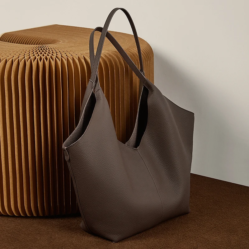 

Hifashion Cow Genuine Leather Large Underarm Shoulder Bags For Women 2026 Luxury Designer Shopping Tote Office Ladies Handbags