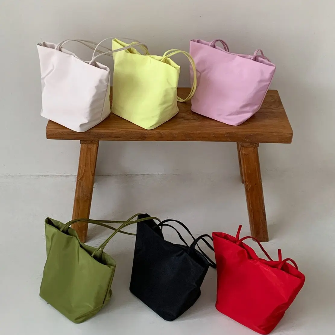 Fashionable Simple Nylon Shoulder Bag For Women French Casual Fashion Solid Color Versatile Waterproof Commuting Bags