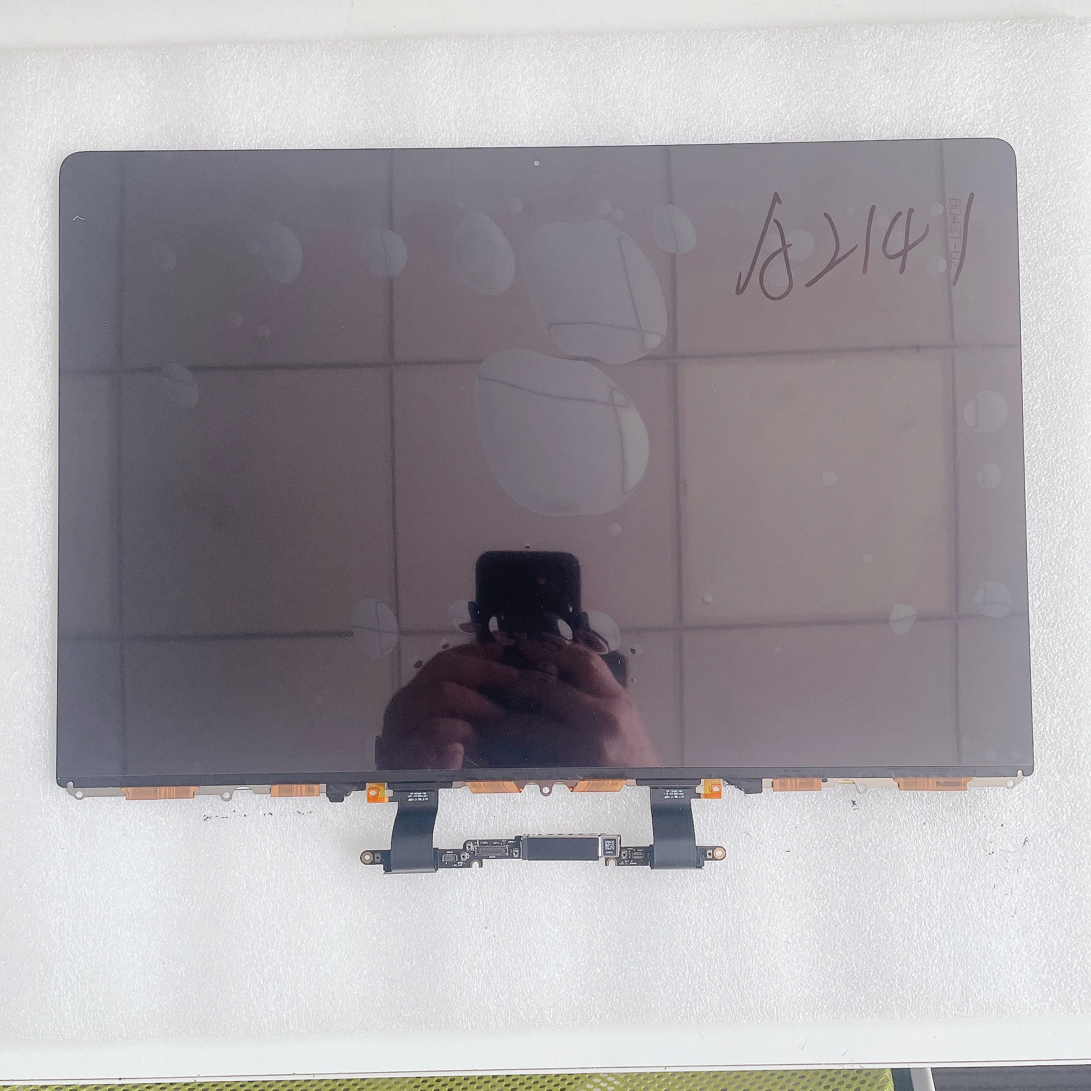 

ЖК-экран A2141 для MacBook