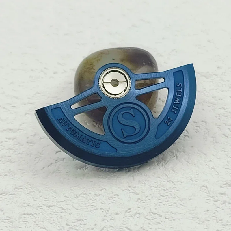 حركة الساعة NH35 NH36 دوارات الوزن المتأرجحة المخصصة تناسب حركات NH34 NH35 NH38 NH39 4R 6R تحل محل الأجزاء المتوافقة