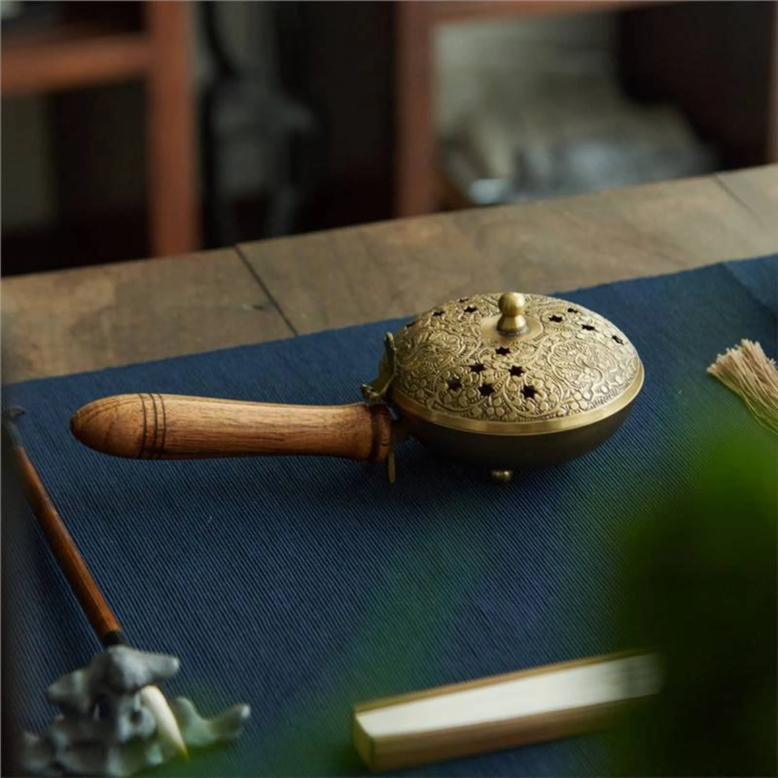 Incense Burner with Handle Solid Brass Tabletop Censer Wooden Perforated for Meditation, Tea Table