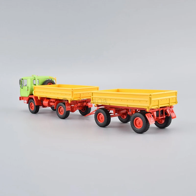 Modellino Camion Ribaltabile in Scala 1:43 in Lega Pressofusa Kaz-4540/GKB-8535, Giocattolo Classico Nostalgico, Regalo per Adulti, Souvenir da Esposizione 103762